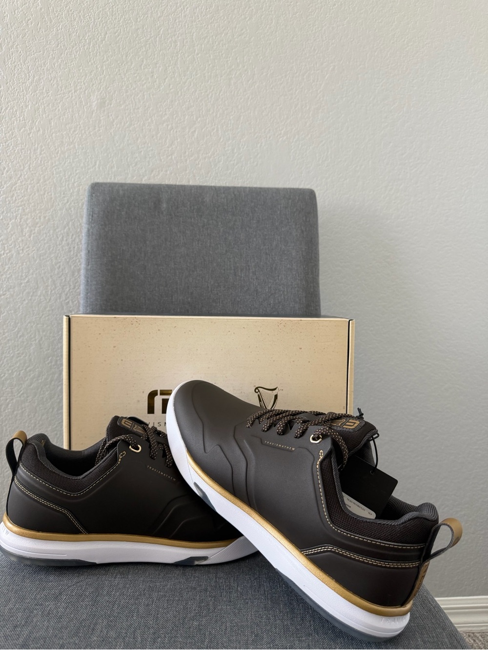 Travis Mathew x Guinness Men’s 10.5